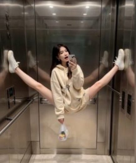 AI生成电梯一字马美女制作教程，条条流量上万，别再在外面被割韭菜了，全流程实操-林文副业站